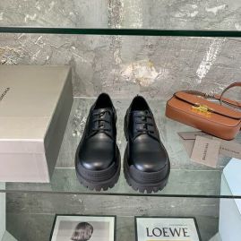 Picture of Balenciaga Shoes Women _SKUfw106318739fw